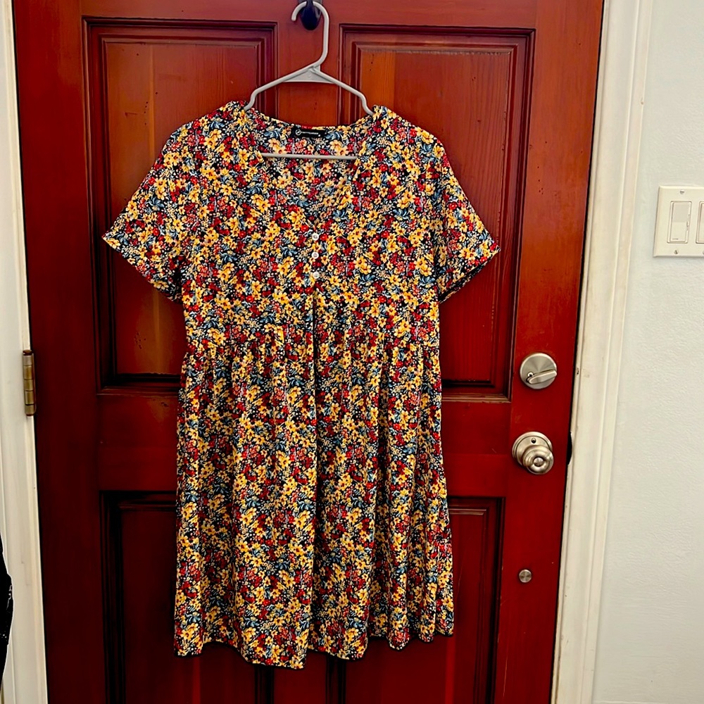 Pretty garden floral dress